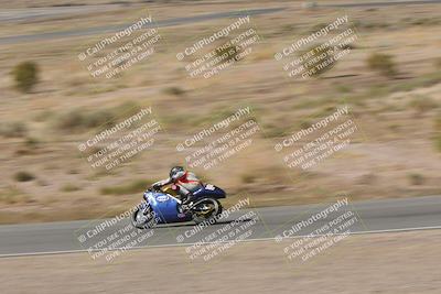 media/Apr-20-2025-AHRMA (Sun) [[393a79c373]]/Race/Group 11 early race/Turn 4b/